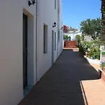 Sunshine Hotel