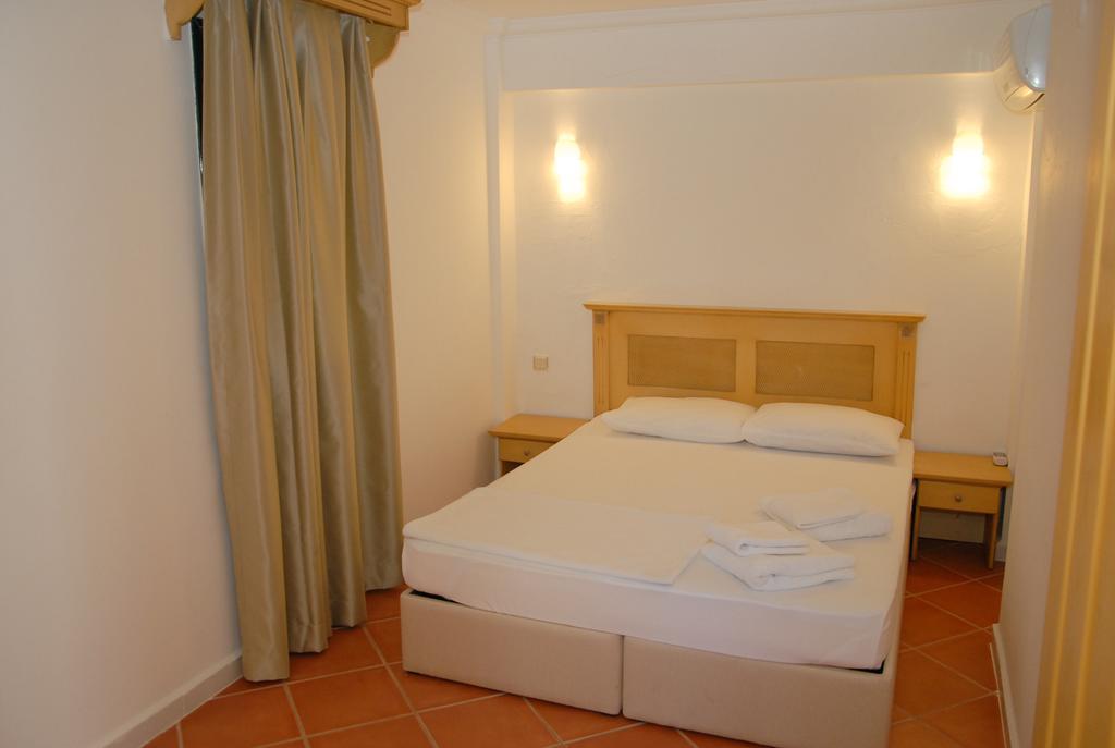 Otel Sunshine 3*